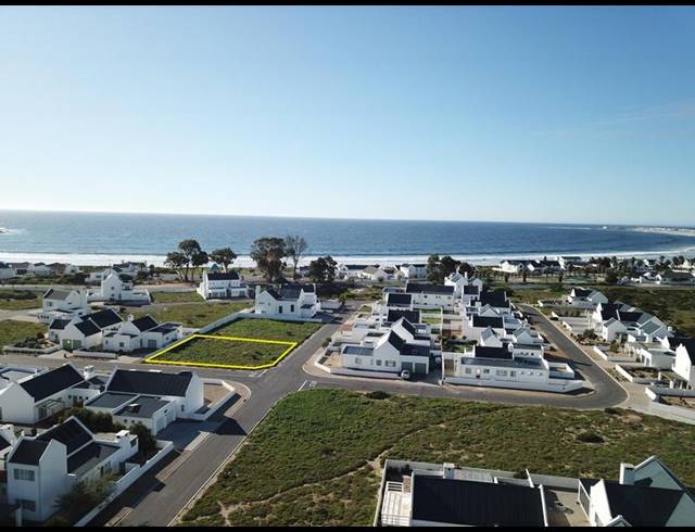 LAND FOR SALE IN BRITANNIA BAY